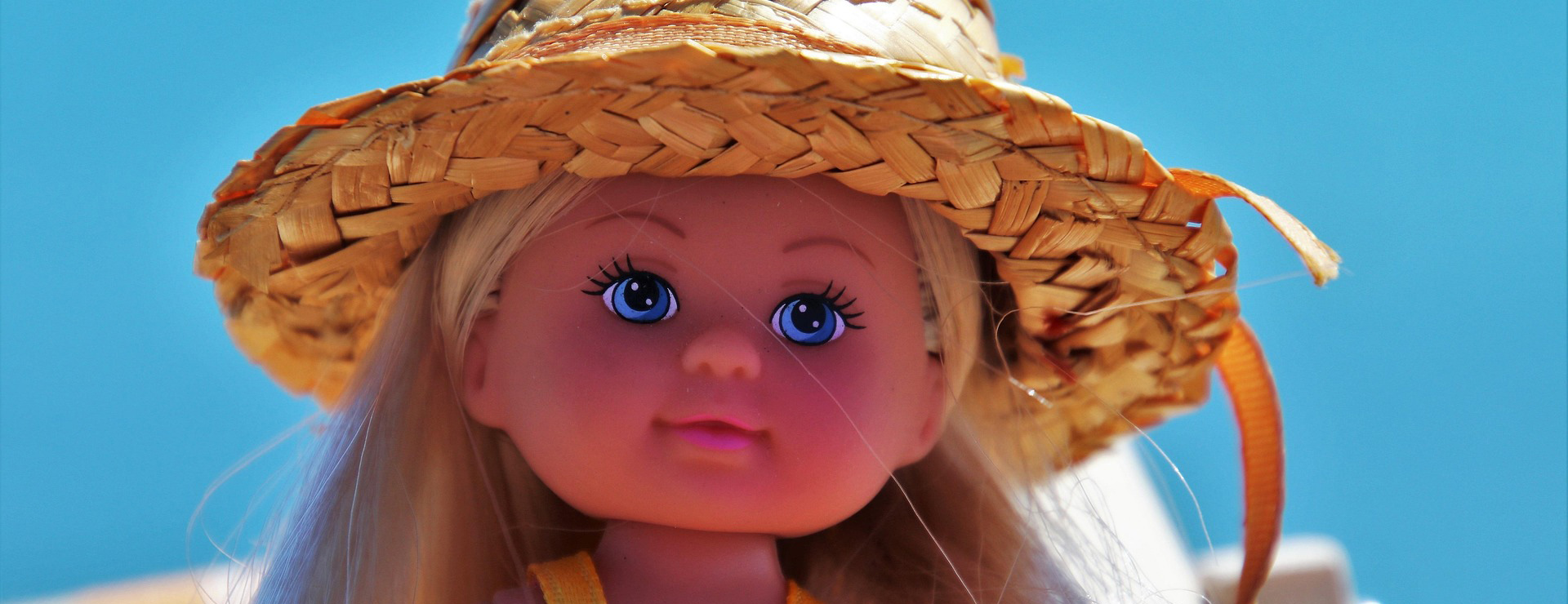 Voorkant -Speelgoedverkoop doll 3601322 1920